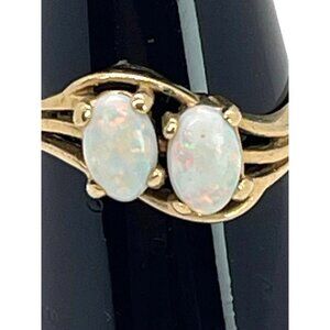 VTG Double Opal 10K Yellow Gold Shimmering Oval Cabochons Gemstone Ring Size 6.5